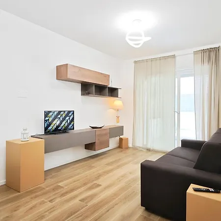 Costa Del Sole Apartment *