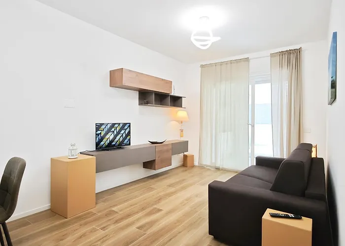 Costa Del Sole Apartment *